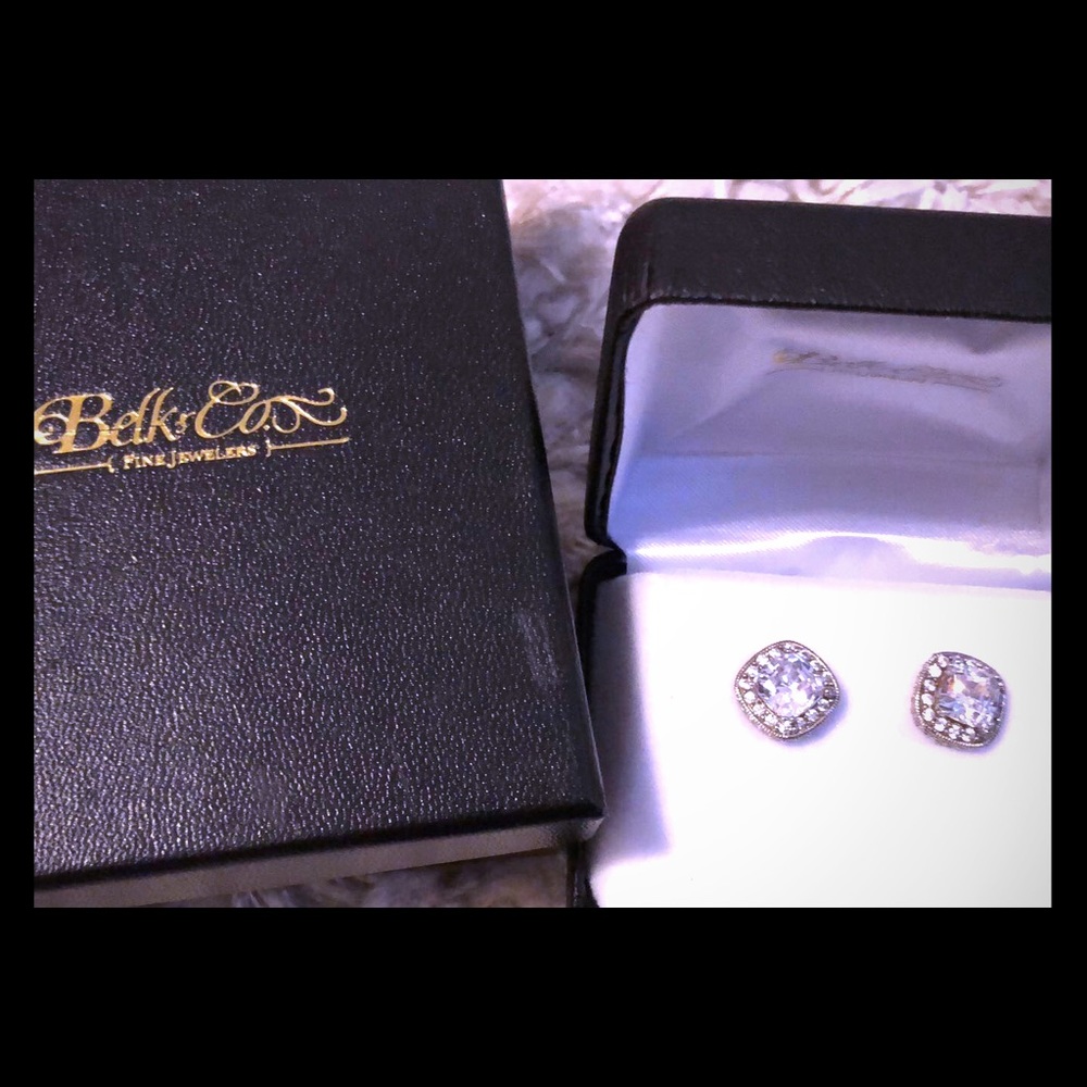 Gorgeous CZ stud earrings